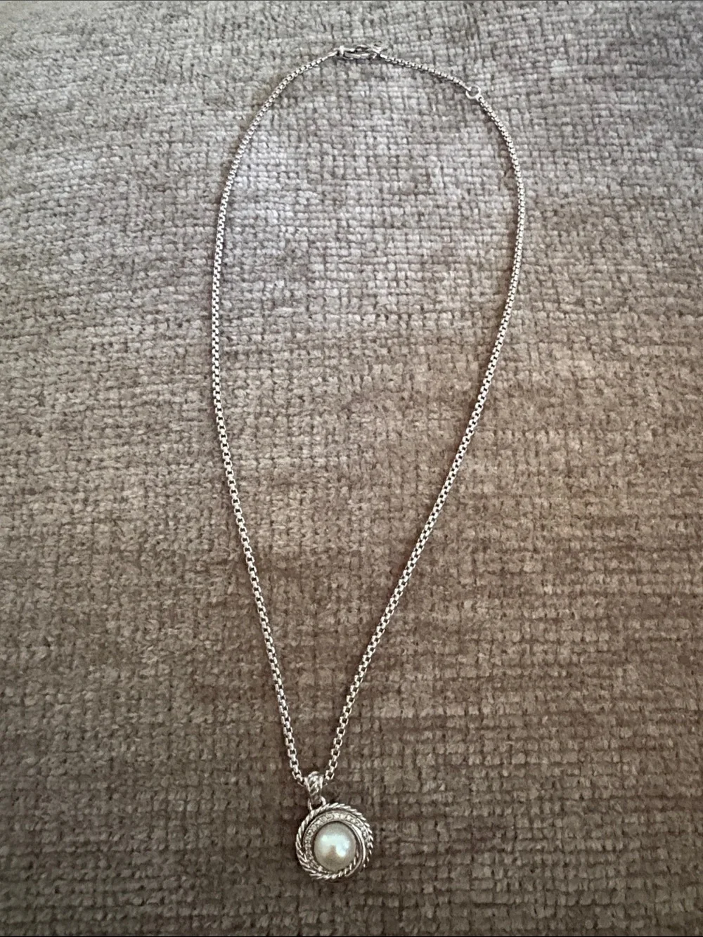 David YurmanSterling Silver Pearl Pendant with diamonds Necklace - White Pearl